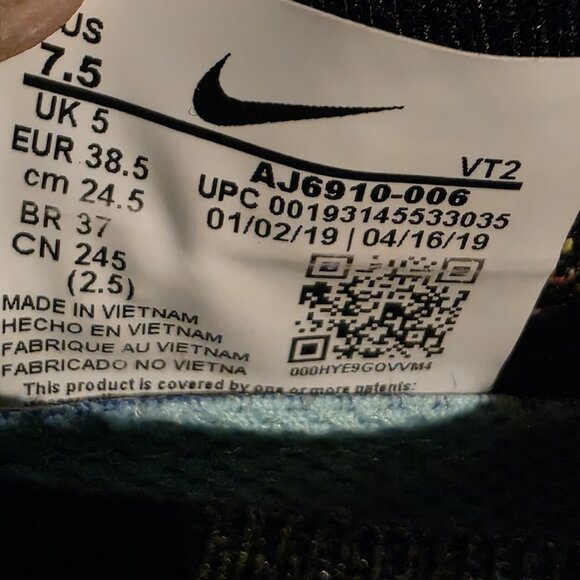 Nike Air Vapormax Flyknit 3 Womens Size 7.5 Running Shoes Black Pink AJ6910 006 - Picture 9 of 9